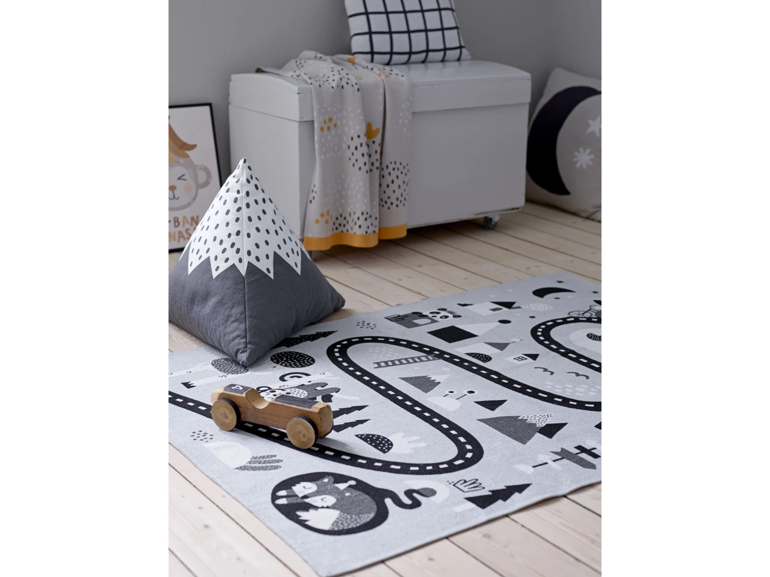 Södahl Mountain Check Kissen 2 Södahl Mountain Check Kissen – Bild 2